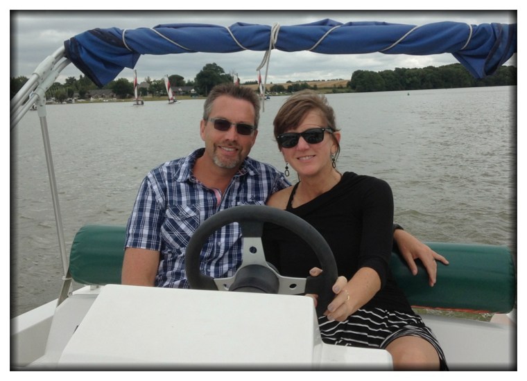 We ventured up the Erdre today along with Christine and Bernard in an electric boat. I'm considering another post with a Gilligan's Island theme but such a post is more than I can muster right now.  